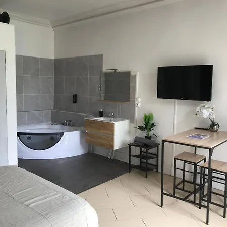 La Maison De Mathilde Apartment Alencon